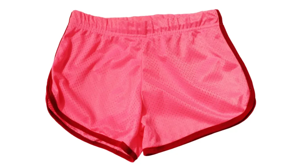 Factors to Consider Before Swimming in Mesh Shorts