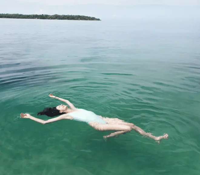 5 Types of Bodysuit Ideal for Swimming
