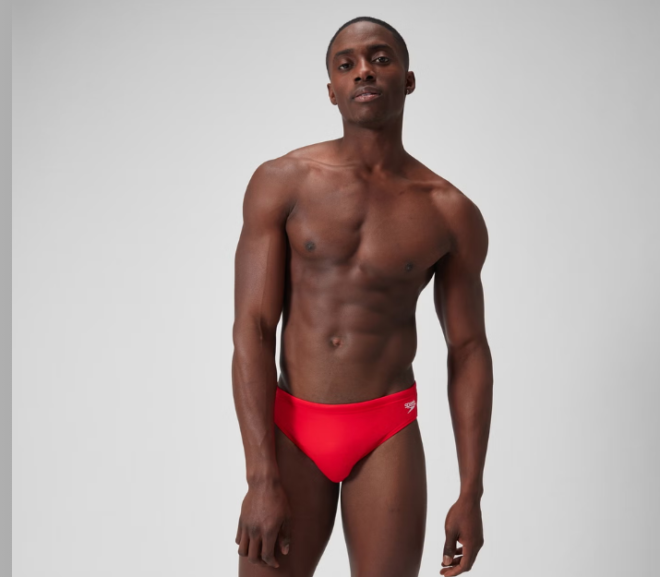 Men’s Red Speedos: A Bold Choice Every Confident Swimmer Should Try!